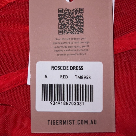 NWT Tiger Mist “Roscoe Dress@“ in red, size small - Picture 6 of 6